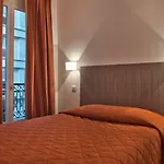 Louisa 2* Paris