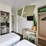 Louisa 2* Paris